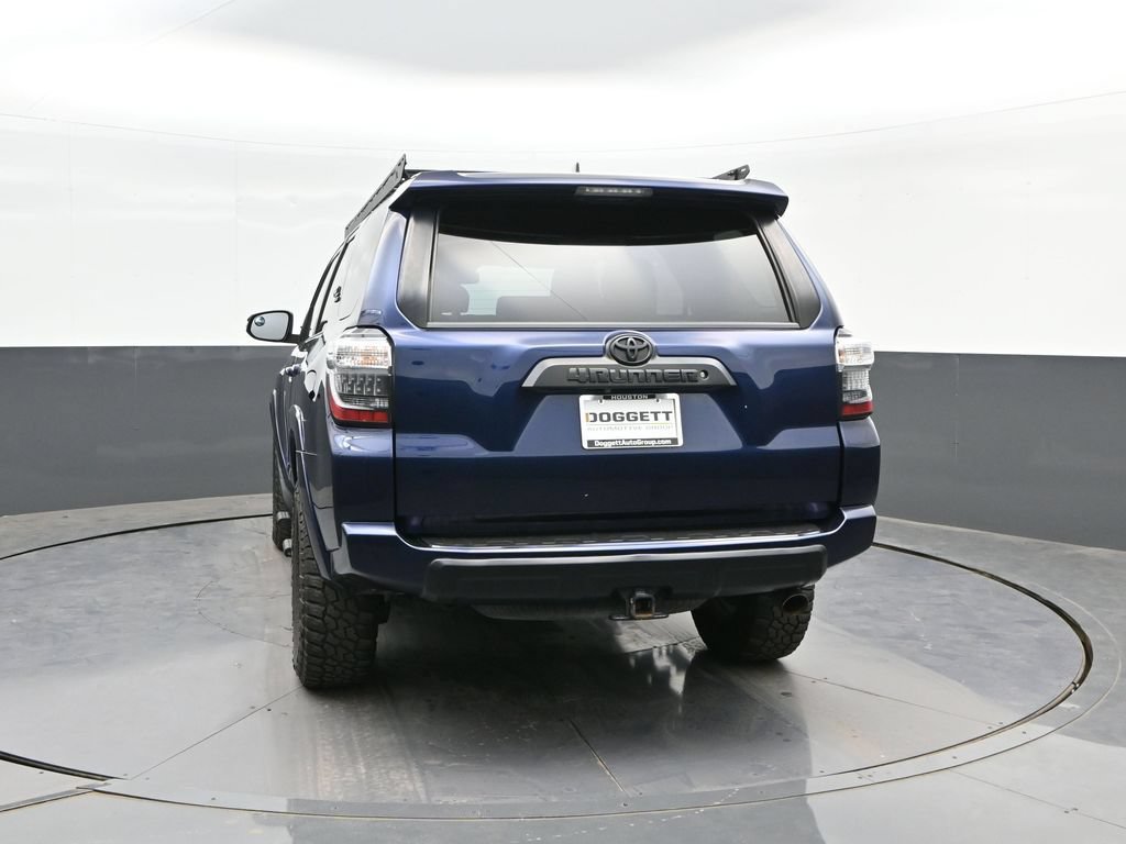 Used 2019 Toyota 4Runner TRD Off-Road Premium AWD/4WD image 8
