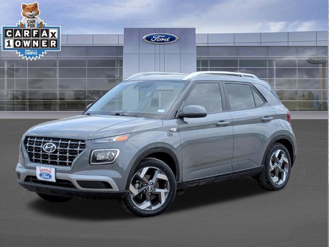 Used 2023 Hyundai Venue SEL FWD image 1