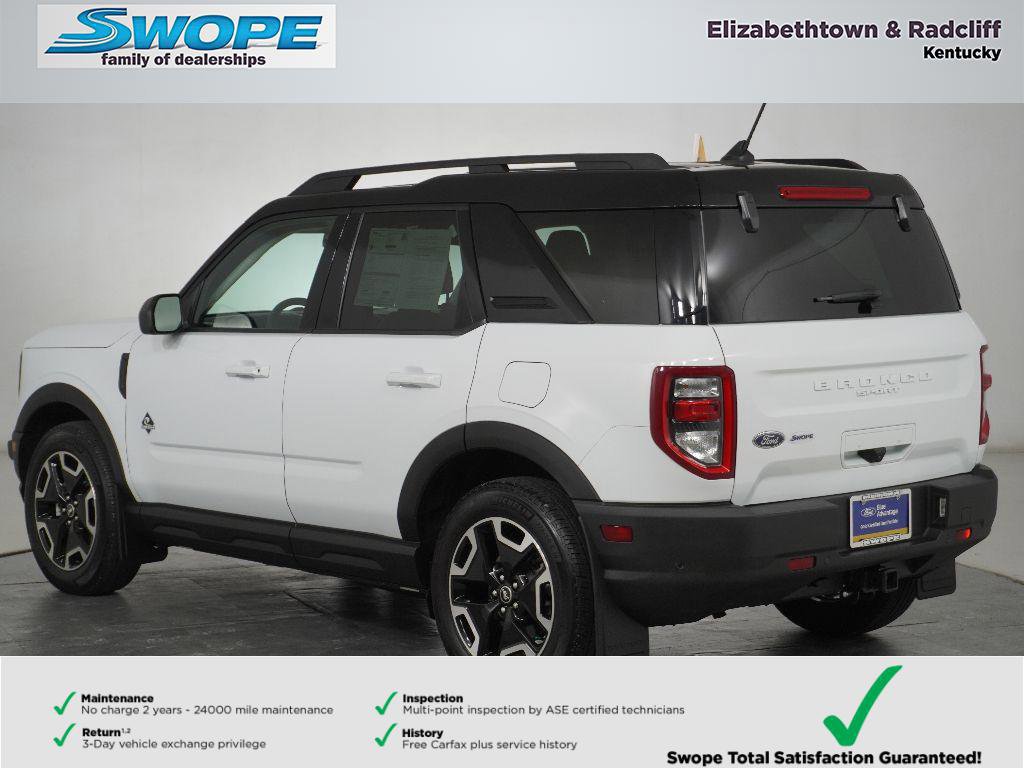 Certified 2021 Ford Bronco Sport Outer Banks w/ Outer Banks Package (96D) image 3