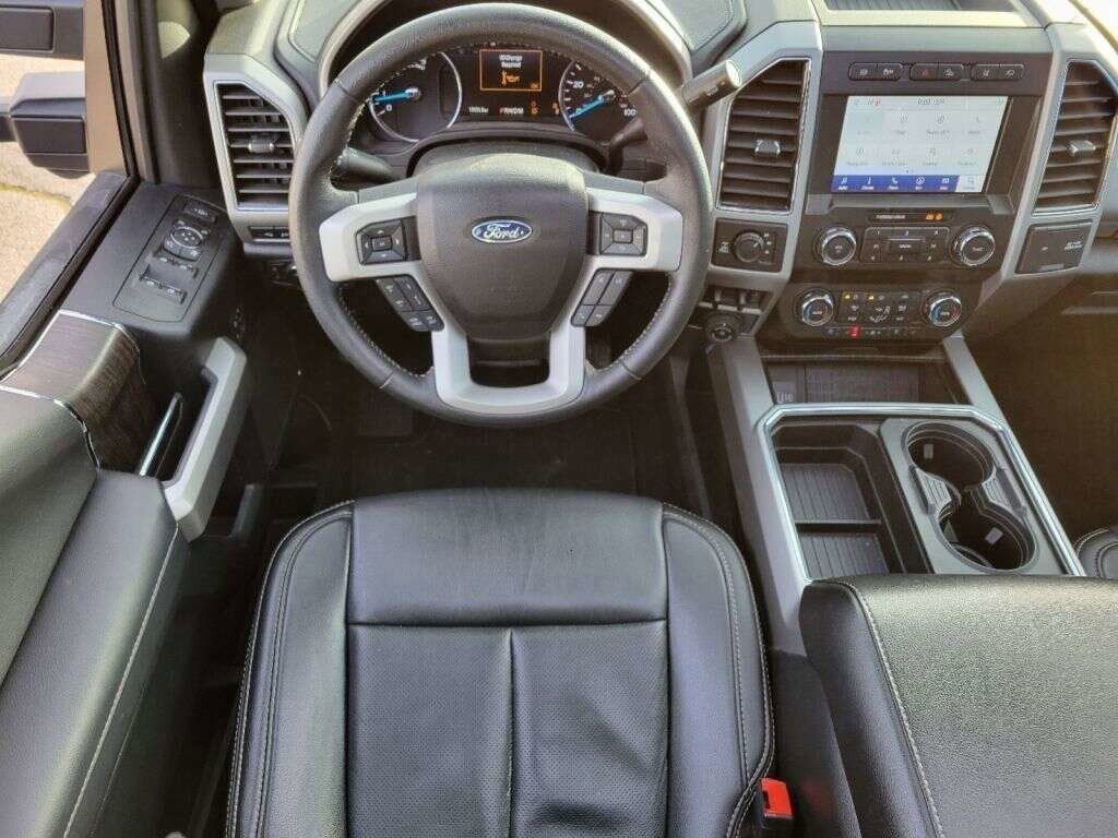 Certified 2021 Ford F350 Lariat AWD/4WD image 26