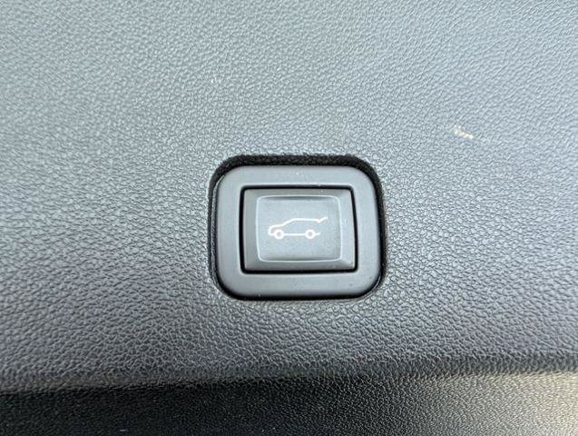 Used 2024 Cadillac XT6 Sport AWD/4WD image 40