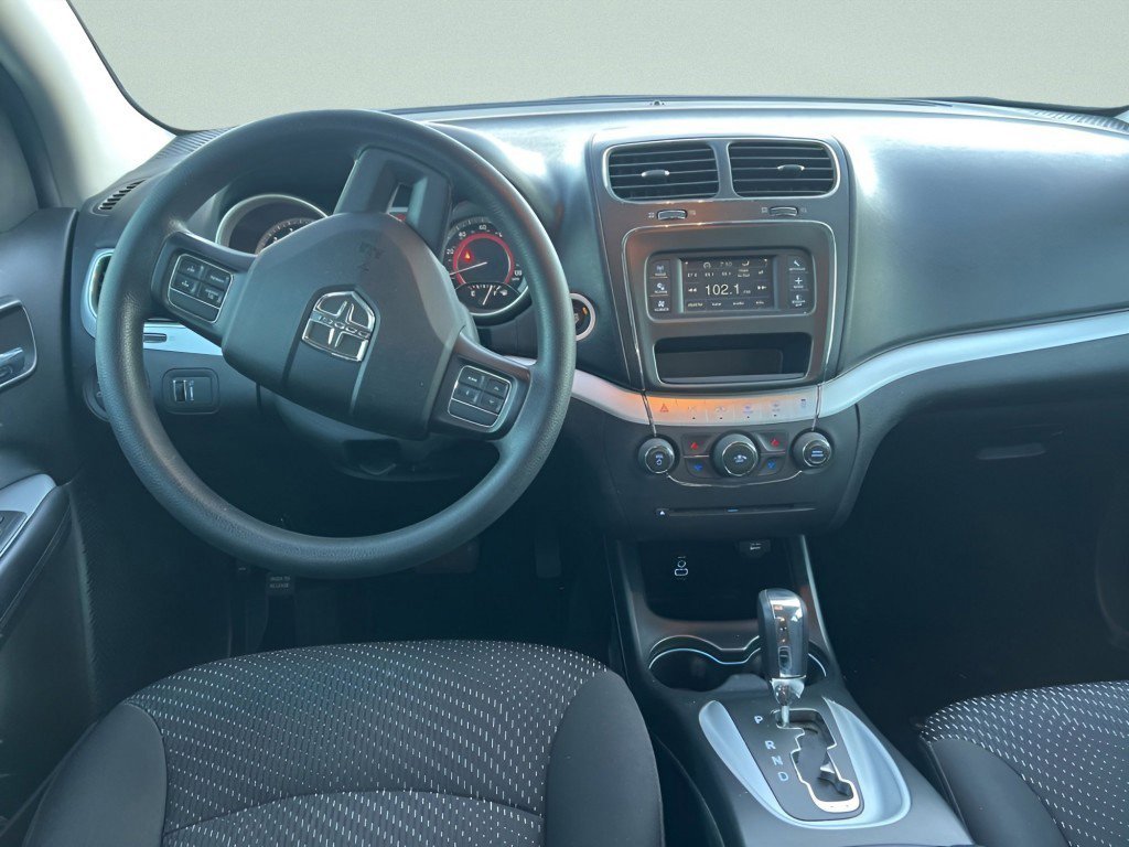 Used 2017 Dodge Journey SE w/ Flexible Seating Group image 20