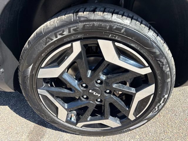 Used 2024 Kia Seltos SX AWD/4WD image 11