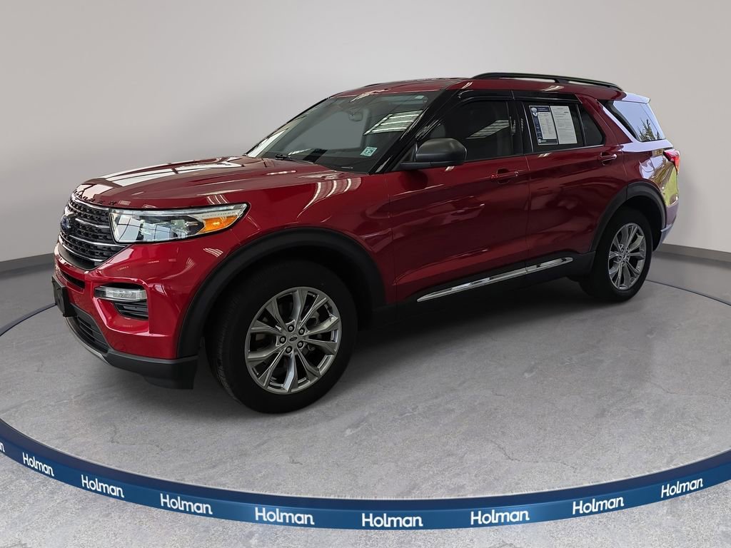 Certified 2023 Ford Explorer XLT w/ Equipment Group 202A