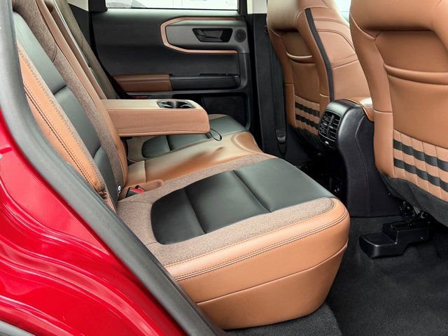 Certified 2025 Ford Bronco Sport Outer Banks w/ Outer Banks Tech Package+ AWD/4WD image 34