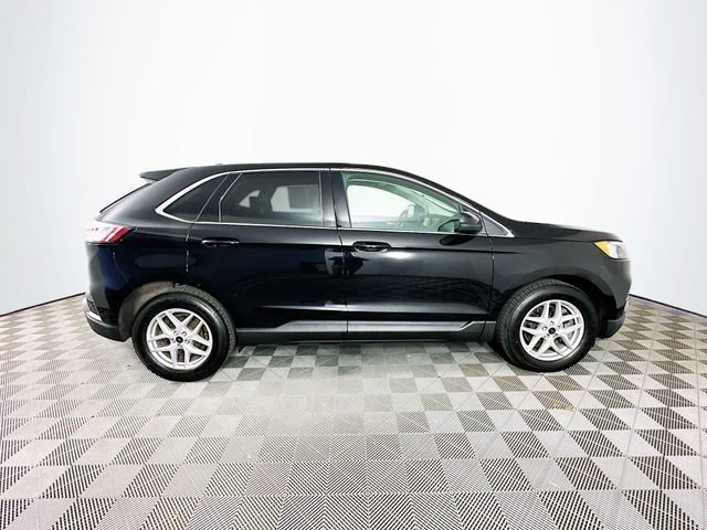 Certified 2023 Ford Edge SEL w/ Convenience Package AWD/4WD image 14