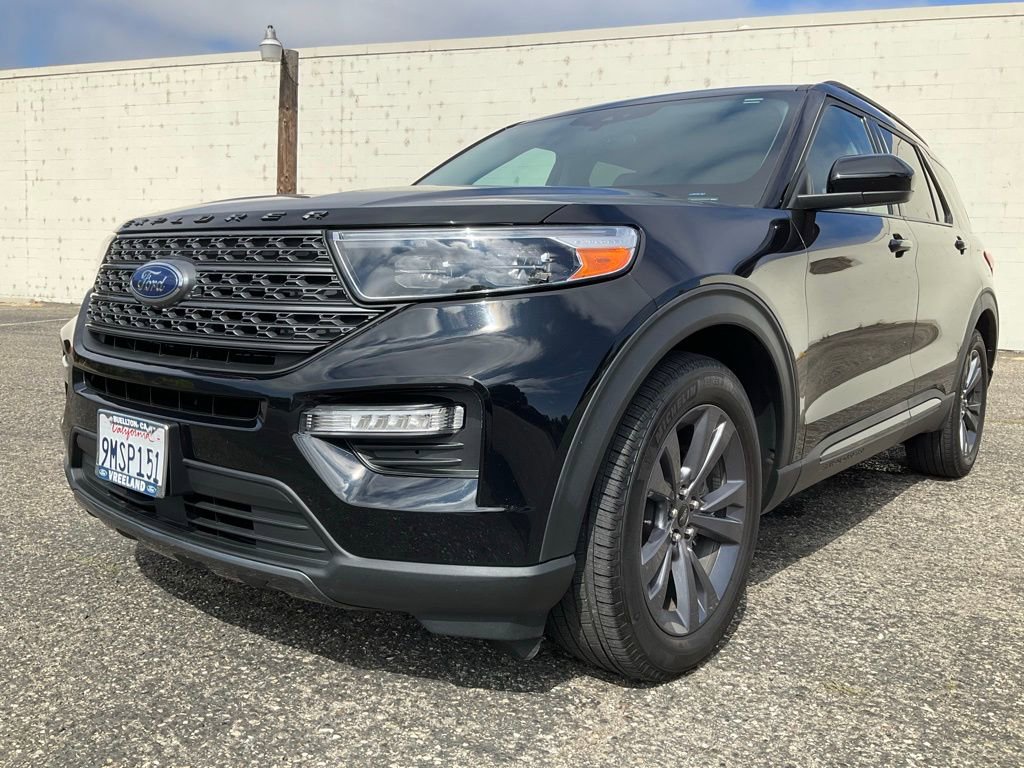 Certified 2024 Ford Explorer XLT w/ Equipment Group 202A image 79