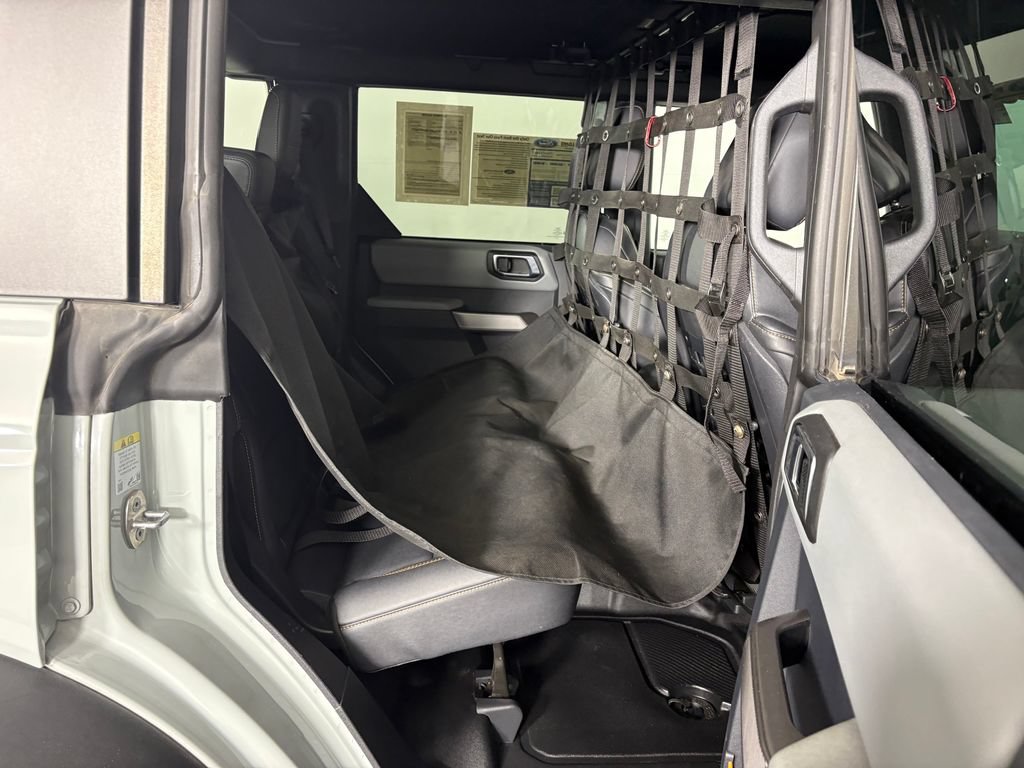 Certified 2023 Ford Bronco Badlands w/ Sasquatch Package AWD/4WD image 32