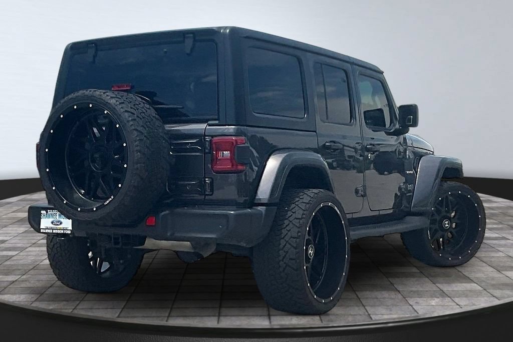 Used 2024 Jeep Wrangler Unlimited Sahara w/ Technology Group AWD/4WD image 6