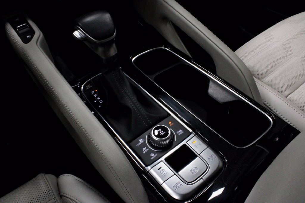 Used 2024 Kia Telluride SX Prestige AWD/4WD image 33
