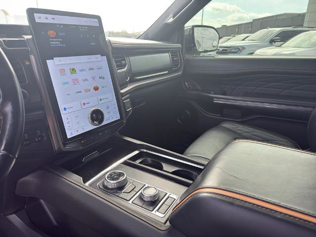 Certified 2022 Ford Expedition Platinum image 11