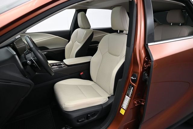 Used 2023 Lexus RX 350 Premium Plus w/ Accessory Package AWD/4WD image 13