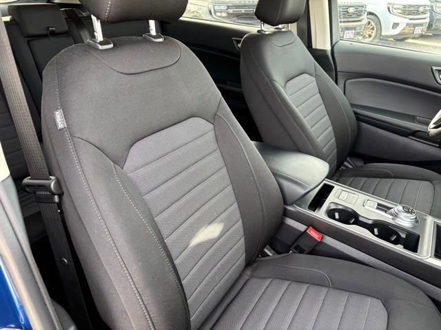 Certified 2021 Ford Edge SE image 23