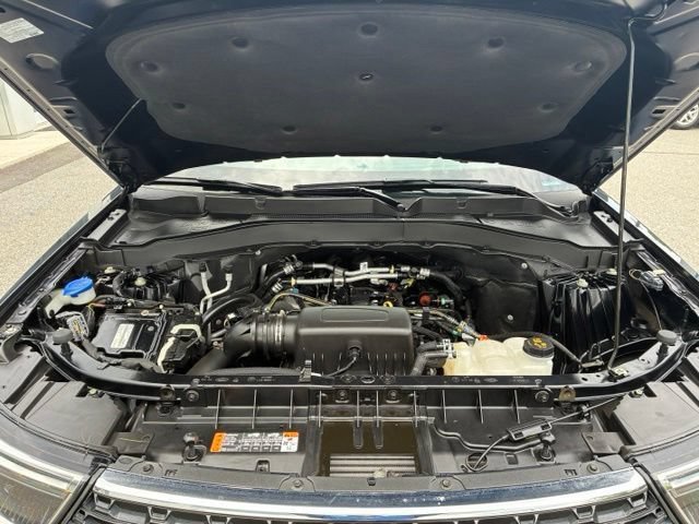 Certified 2023 Ford Explorer XLT w/ Equipment Group 202A AWD/4WD image 20