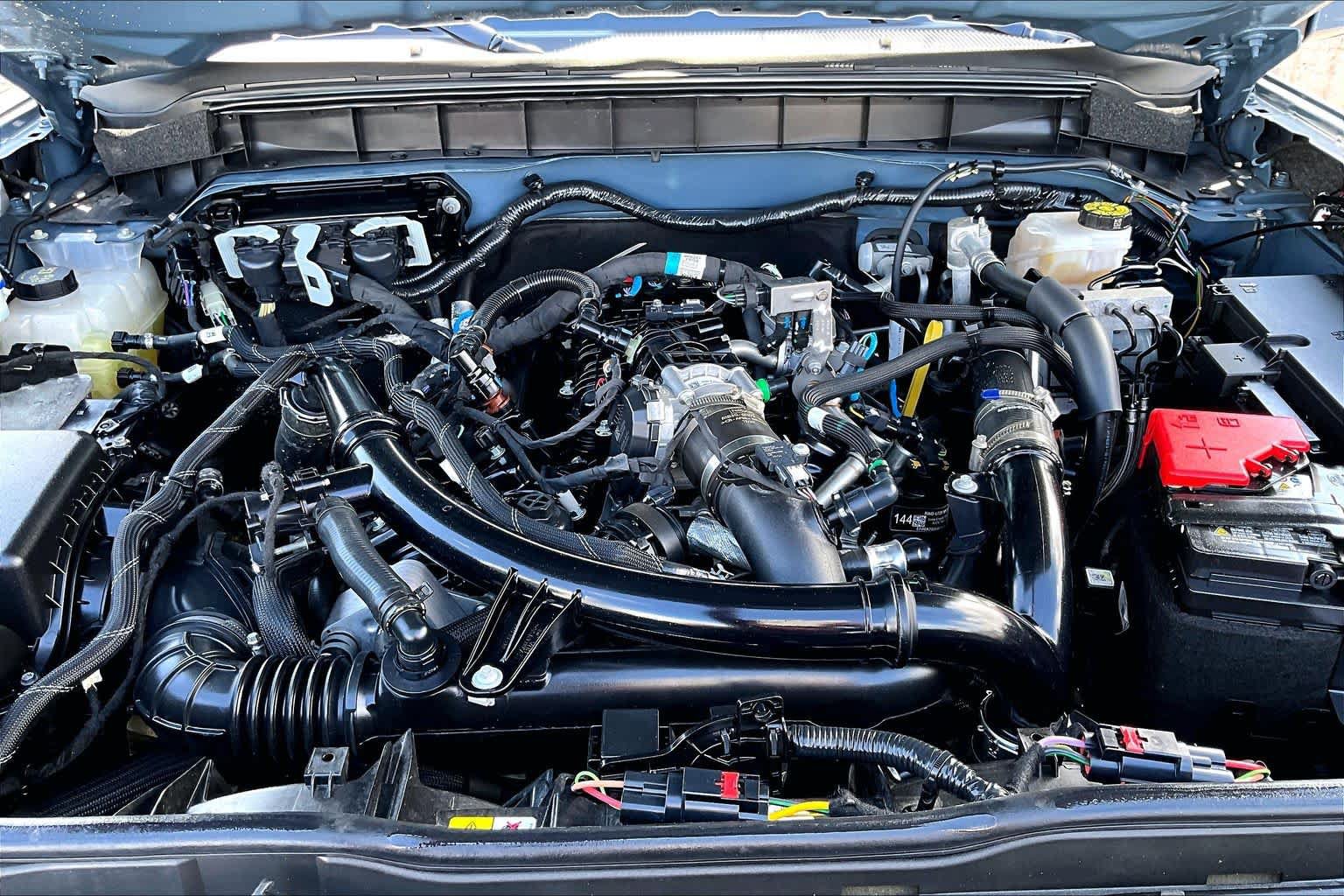 Certified 2025 Ford Bronco Outer Banks AWD/4WD image 32
