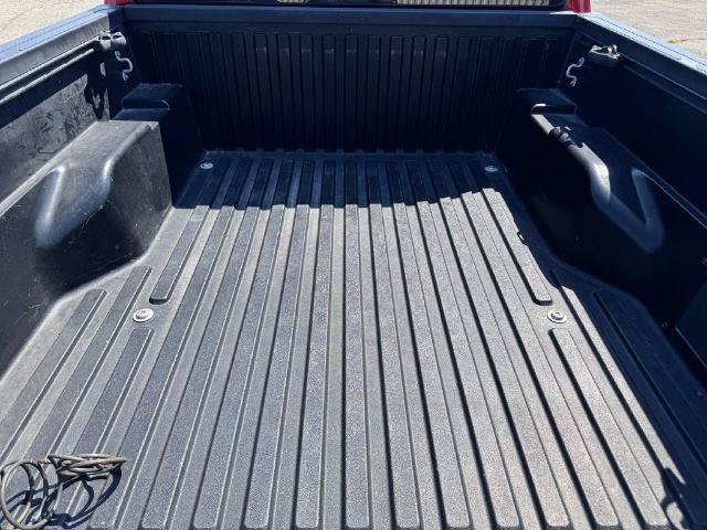 Used 2023 Toyota Tacoma SR5 RWD image 7