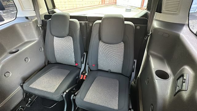 Certified 2022 Ford Transit Connect XL FWD image 22