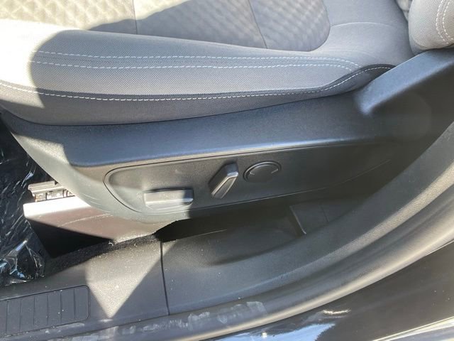 Certified 2020 Ford Escape SE image 13