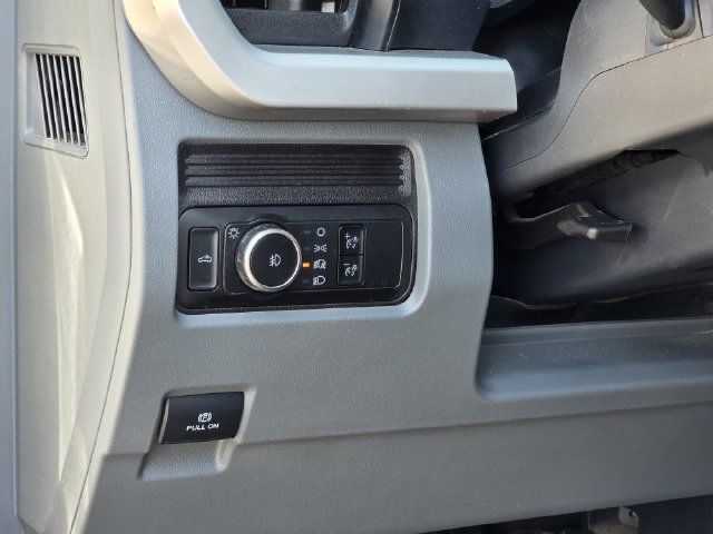 Certified 2024 Ford F250 XL w/ STX Appearance Package AWD/4WD image 21