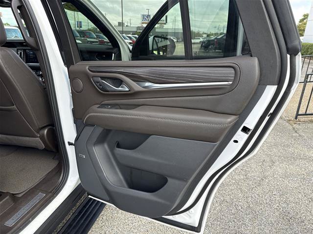 Used 2023 GMC Yukon Denali RWD image 24