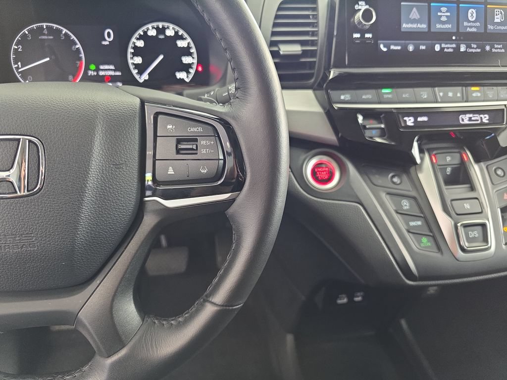 Used 2025 Honda Odyssey EX-L image 16