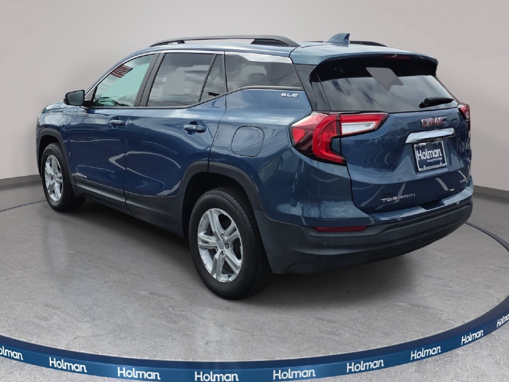Used 2024 GMC Terrain SLE w/ Driver Convenience Package AWD/4WD image 7
