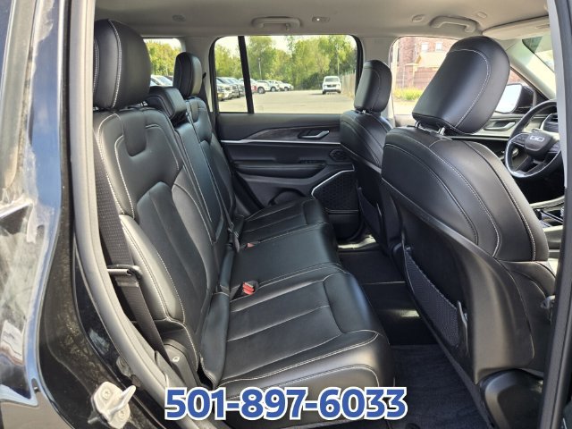 Used 2022 Jeep Grand Cherokee Limited RWD image 17
