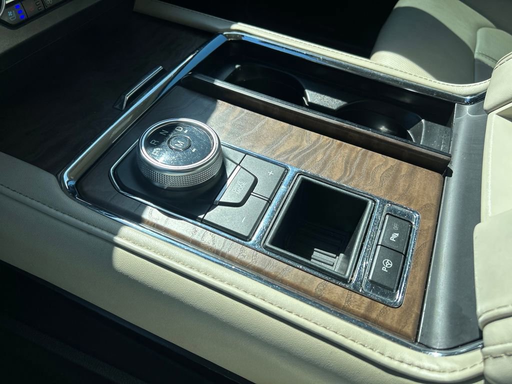 Certified 2021 Ford Expedition Platinum image 22