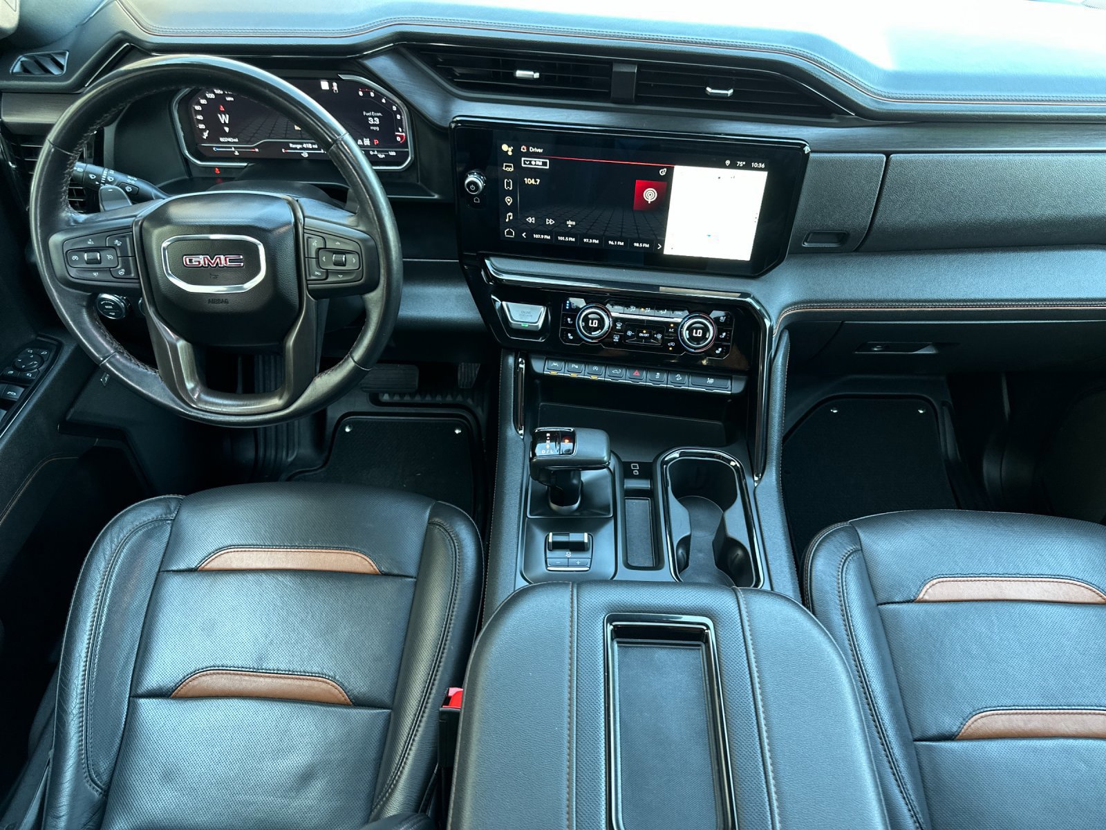 Used 2022 GMC Sierra 1500 AT4 w/ AT4 Premium Package image 13