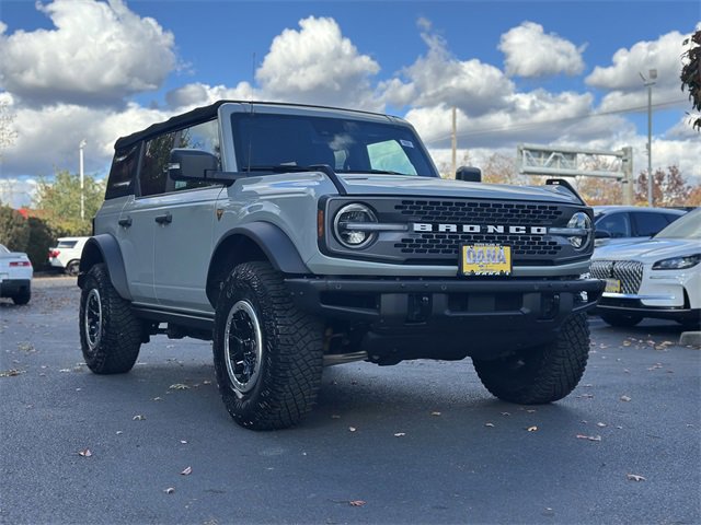 Certified 2021 Ford Bronco Badlands image 9