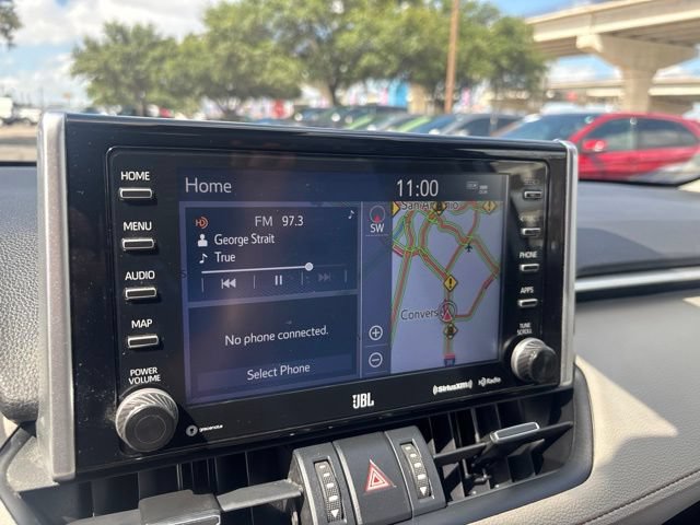 Used 2019 Toyota RAV4 Limited FWD image 17