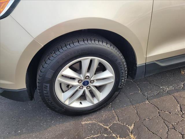 Certified 2018 Ford Edge SEL w/ Equipment Group 201A AWD/4WD image 2