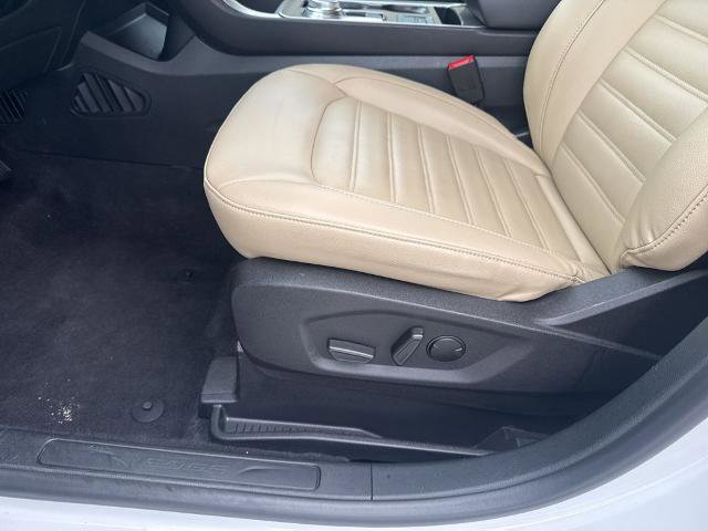 Certified 2024 Ford Edge SEL image 15