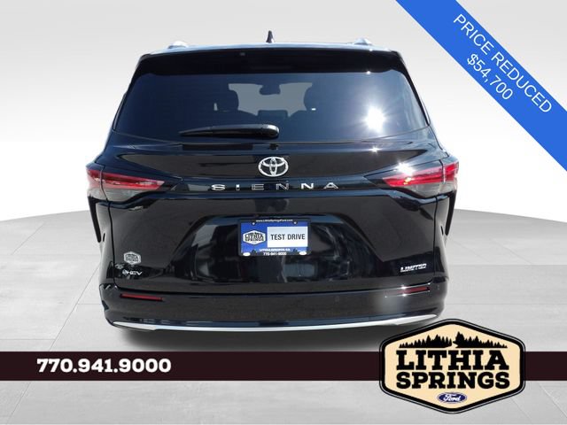 Used 2026 Toyota Sienna Limited FWD image 7