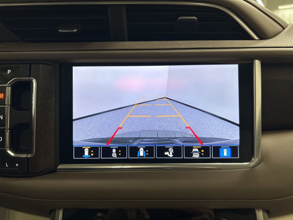 Used 2021 GMC Yukon Denali w/ Denali Ultimate Package image 19