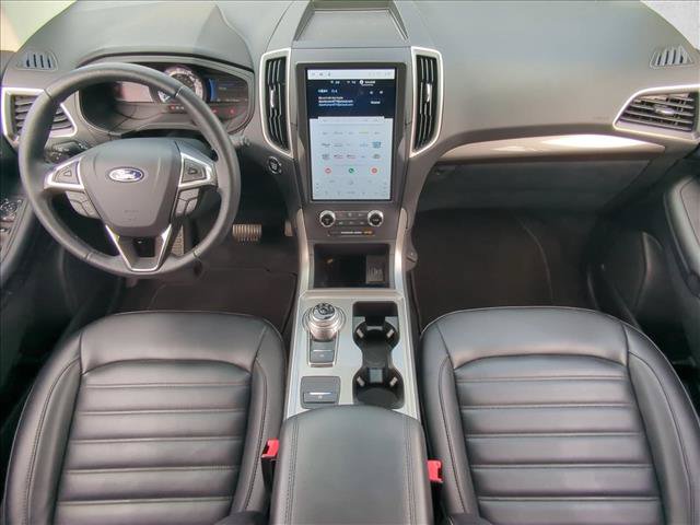Certified 2024 Ford Edge SEL w/ Convenience Package AWD/4WD image 18