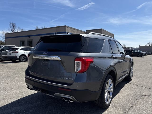 Certified 2022 Ford Explorer Platinum w/ Equipment Group 601A image 8