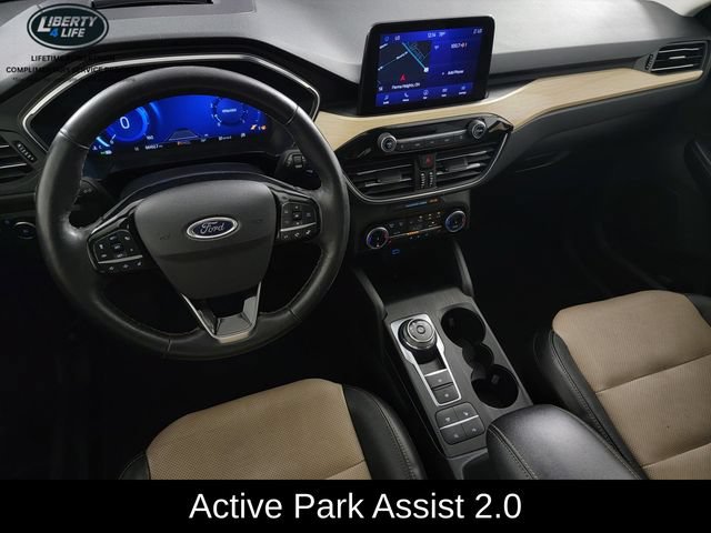 Certified 2022 Ford Escape Titanium w/ Titanium Elite Package AWD/4WD image 36