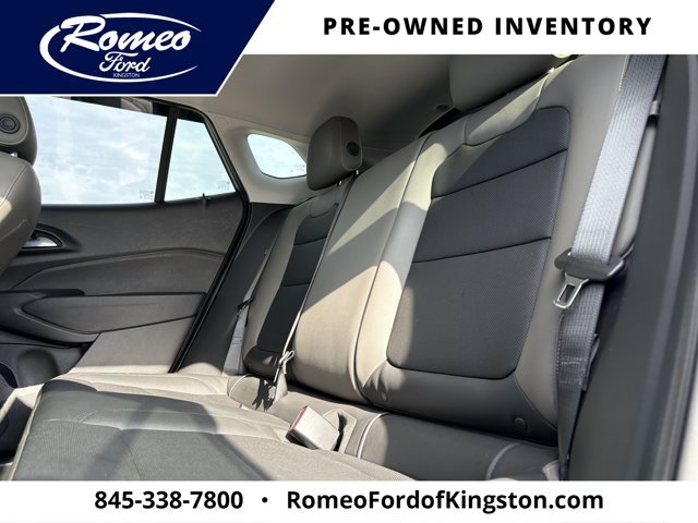 Used 2024 Chevrolet Trax ACTIV w/ Sunroof Package FWD image 29