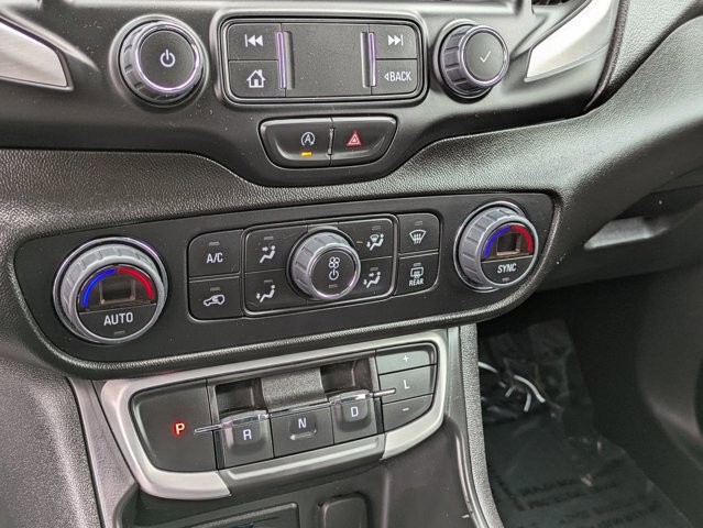 Used 2023 GMC Terrain SLT FWD image 17