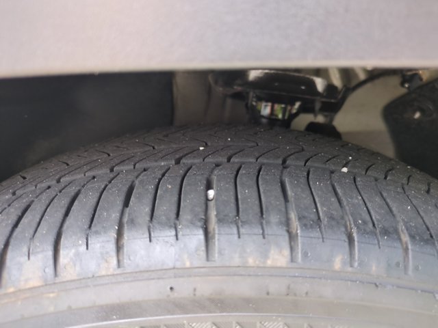 Used 2024 Hyundai Tucson Limited FWD image 12