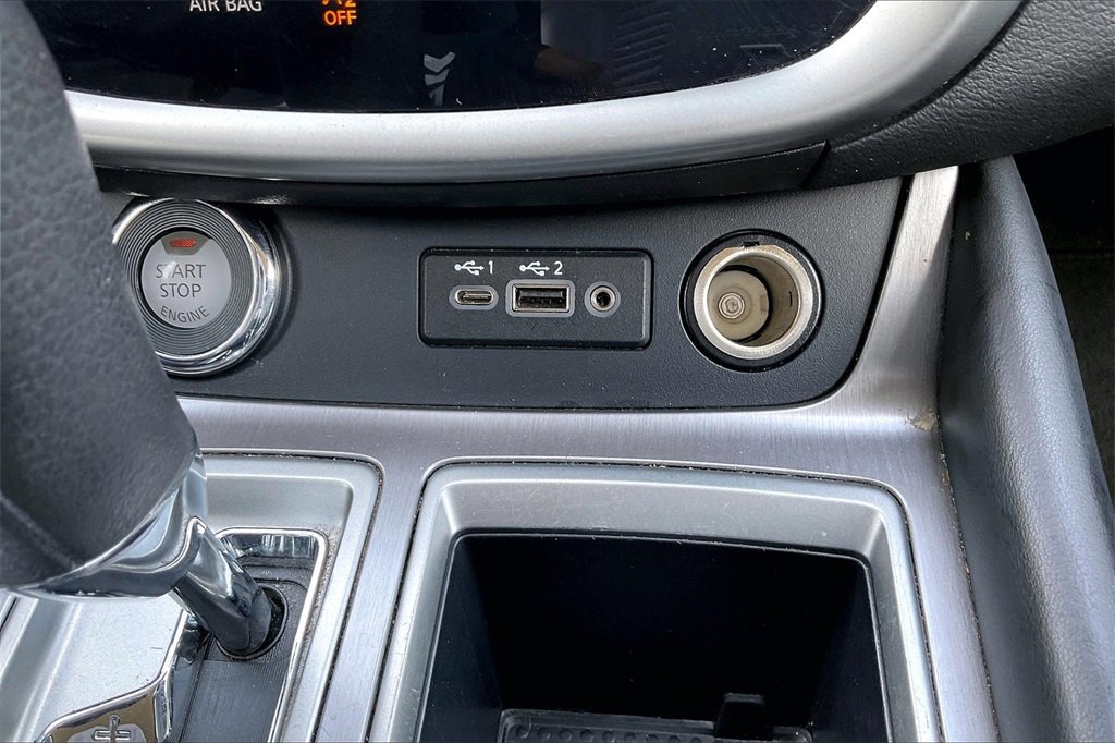 Used 2023 Nissan Murano S image 24