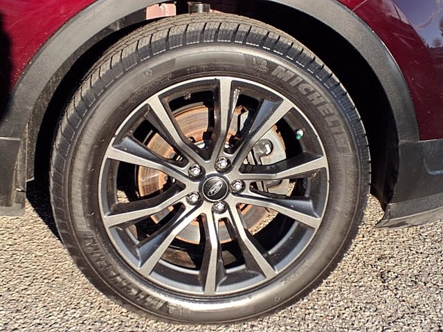 Certified 2018 Ford Explorer XLT w/ Equipment Group 202A image 27