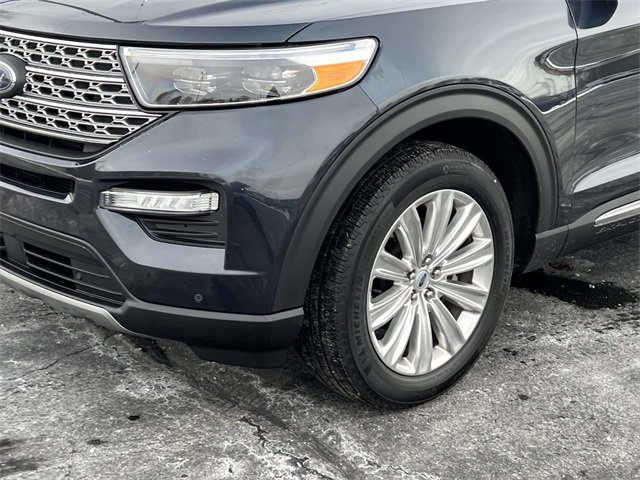 Certified 2023 Ford Explorer Limited w/ Limited Technology Package image 9