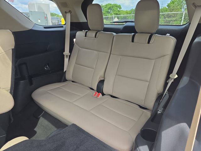 Certified 2023 Ford Explorer Limited w/ Limited Technology Package AWD/4WD image 29
