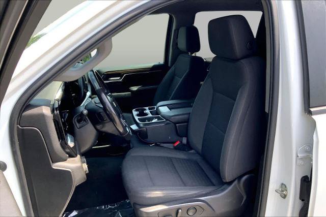 Used 2022 Chevrolet Silverado 1500 LT AWD/4WD image 9