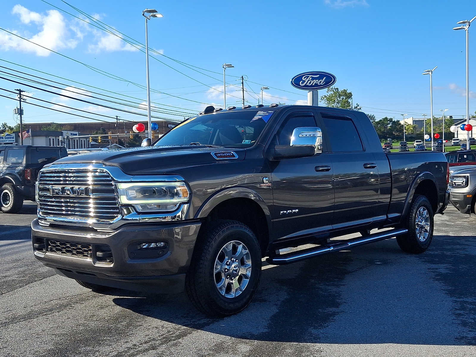 Used 2024 RAM 3500 Laramie w/ Safety Group AWD/4WD image 3