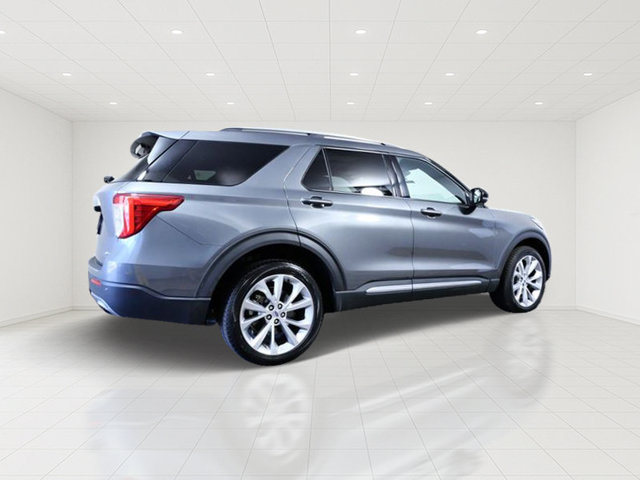 Certified 2023 Ford Explorer Platinum w/ Technology Package AWD/4WD image 6