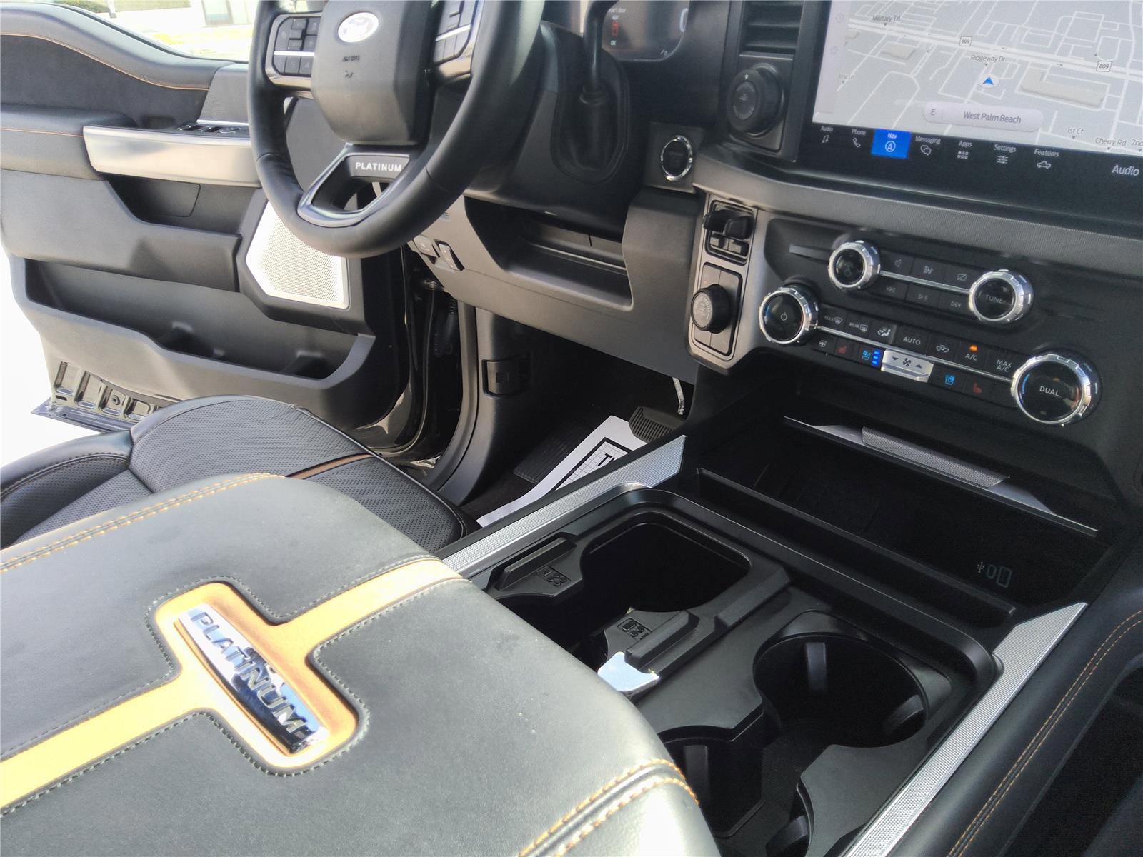 Certified 2024 Ford F350 Platinum w/ Tremor Off-Road Package image 31