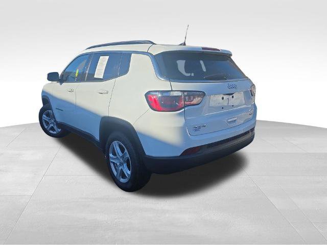 Used 2023 Jeep Compass Latitude w/ Sun and Sound Group image 7